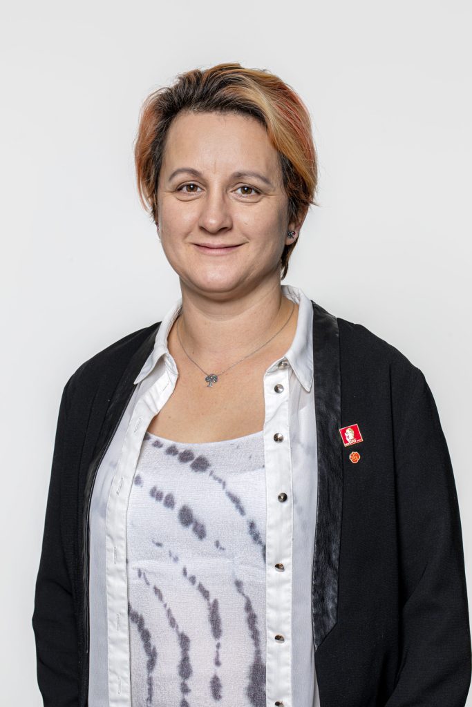 Claudia Pedrini (S) Göteborg. Styrelsens första vice ordförande